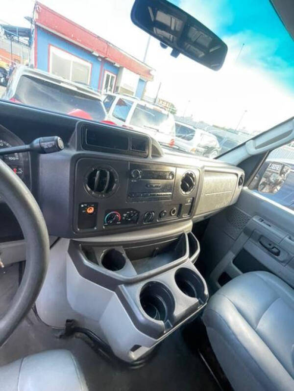 2012 Ford E-Series