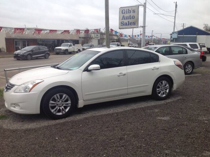 2012 Nissan Altima for sale at GIB'S AUTO SALES in Tahlequah OK