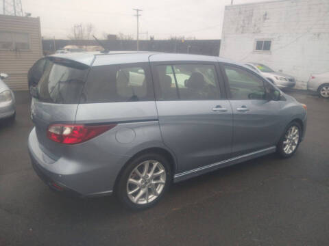 2013 Mazda MAZDA5 Touring