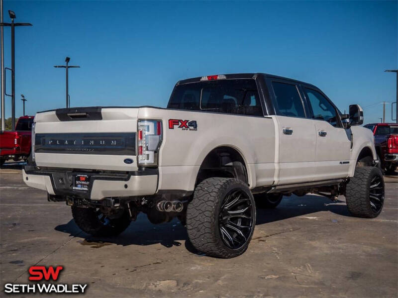 2019 Ford F-250 Super Duty Platinum photo 16