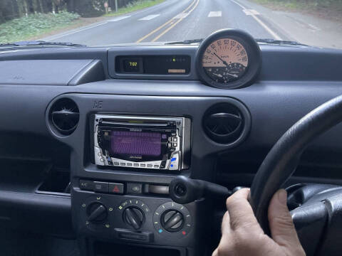 2000 Toyota BB