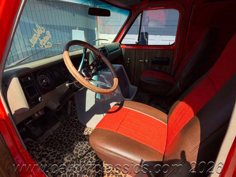 1976 Chevrolet Custom  Van