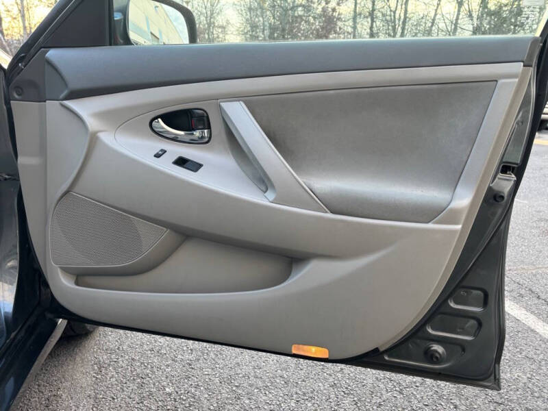 2007 Toyota Camry LE