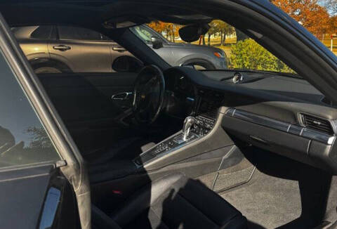 2016 Porsche 911 Carrera Black Edition