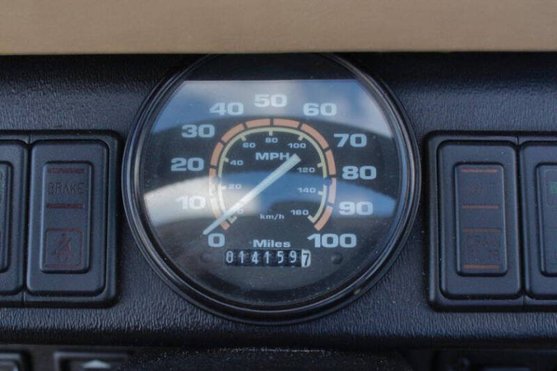 1996 AM General Hummer