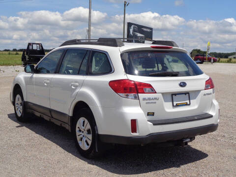 2013 Subaru Outback 2.5i