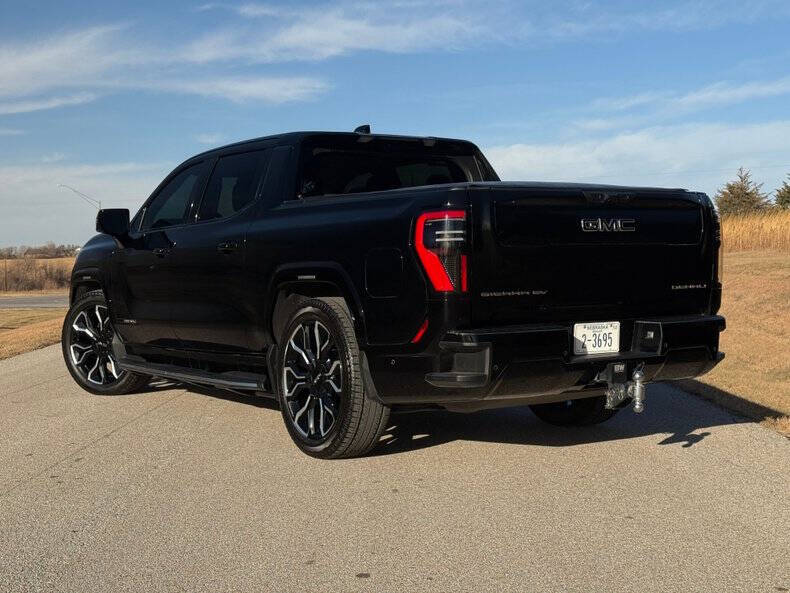 2025 GMC Sierra EV Denali