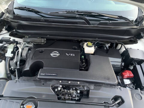 2014 Nissan Pathfinder SV