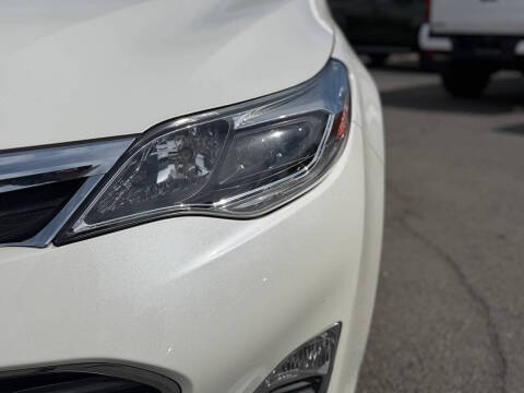 2014 Toyota Avalon XLE