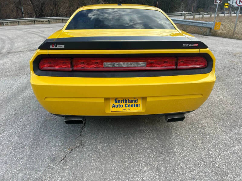 2010 Dodge Challenger SRT8