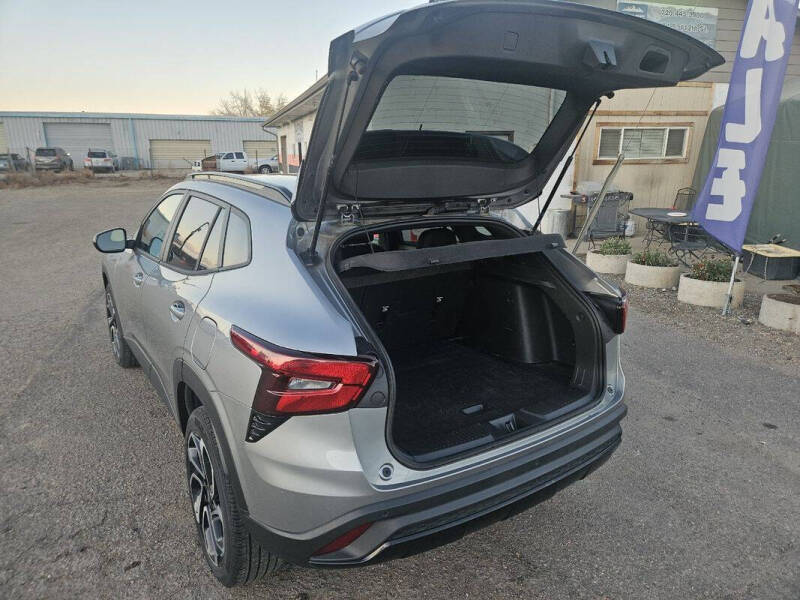 2024 Chevrolet Trax RS