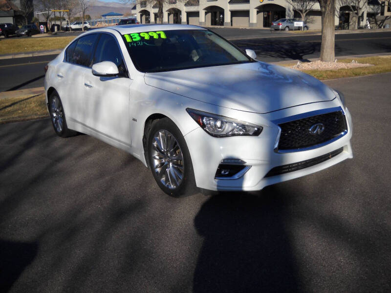2018 Infiniti Q50 2.0T Luxe