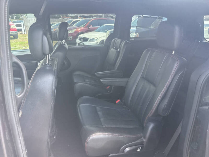 2016 Dodge Grand Caravan R/T