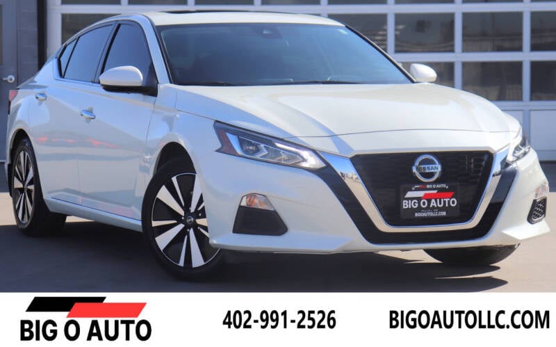 2022 Nissan Altima for sale at Big O Auto LLC in Omaha NE