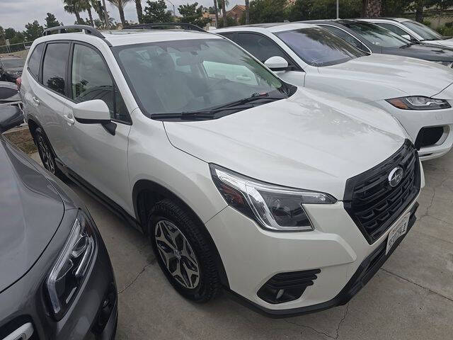 2023 Subaru Forester Premium