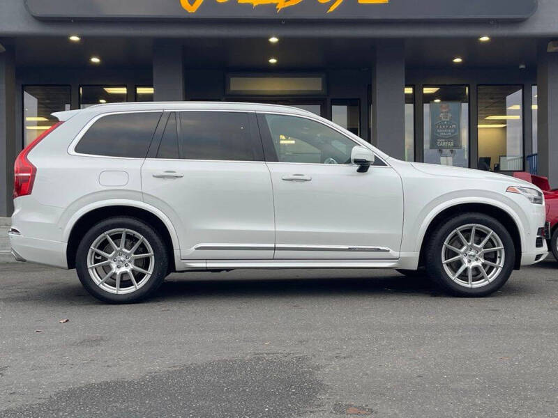 2018 Volvo XC90 T8 eAWD Inscription