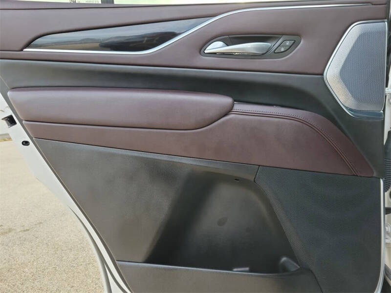 2024 Cadillac Escalade Sport Platinum