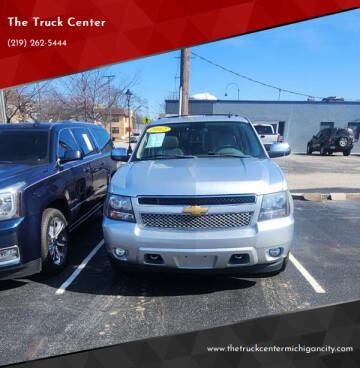 2012 Chevrolet Suburban for sale at The Truck Center in Michigan City IN