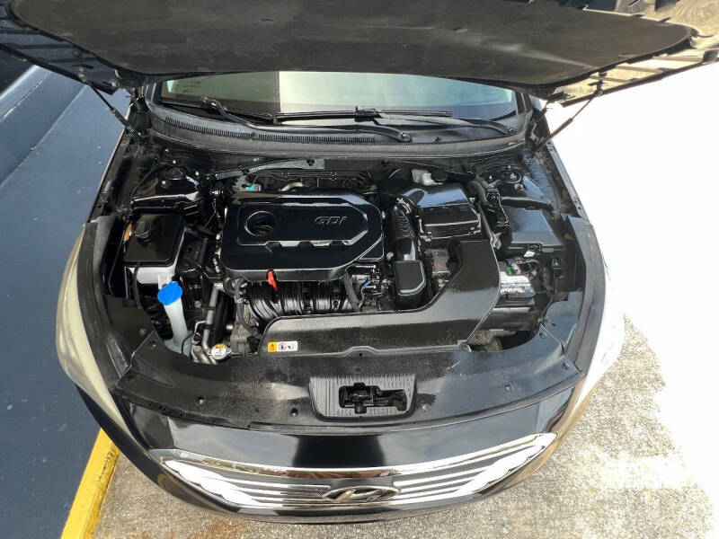 2016 Hyundai Sonata SE