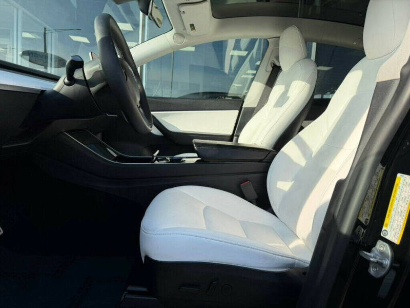 2020 Tesla Model Y Performance