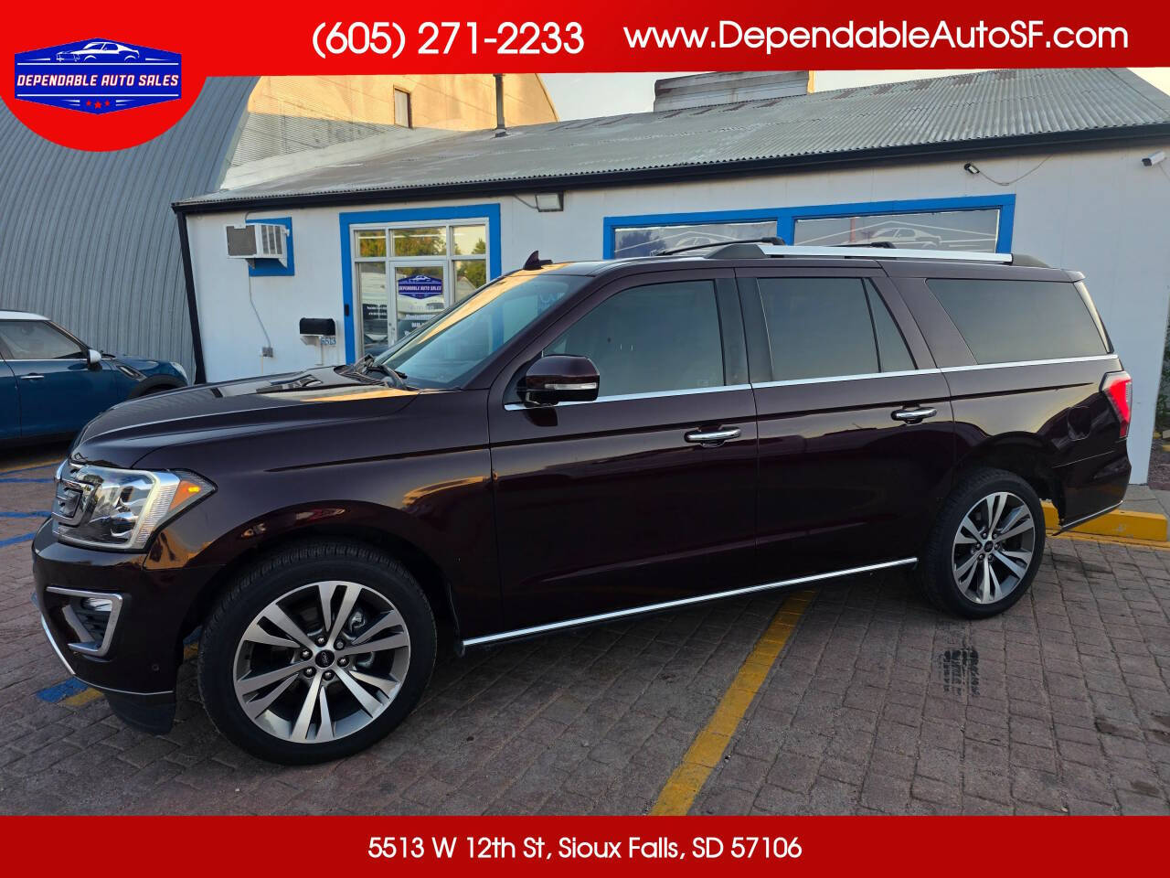 Red 2020 Ford Expedition MAX Limited 4x4 Limited 4dr SUV 1