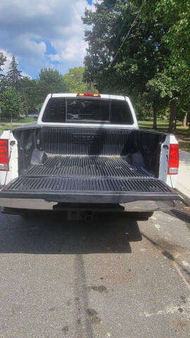 2011 Nissan Titan SL