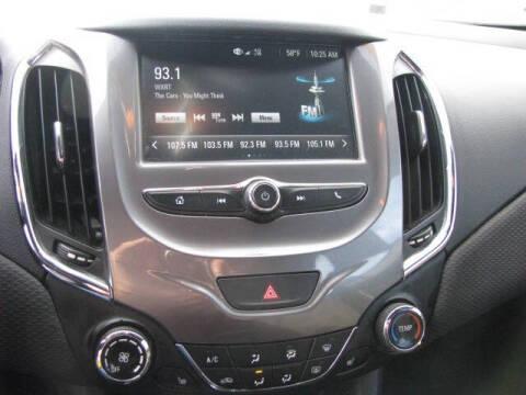 2017 Chevrolet Cruze LT Auto