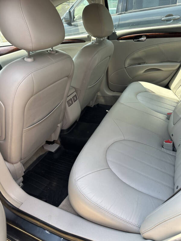 2011 Buick Lucerne CXL