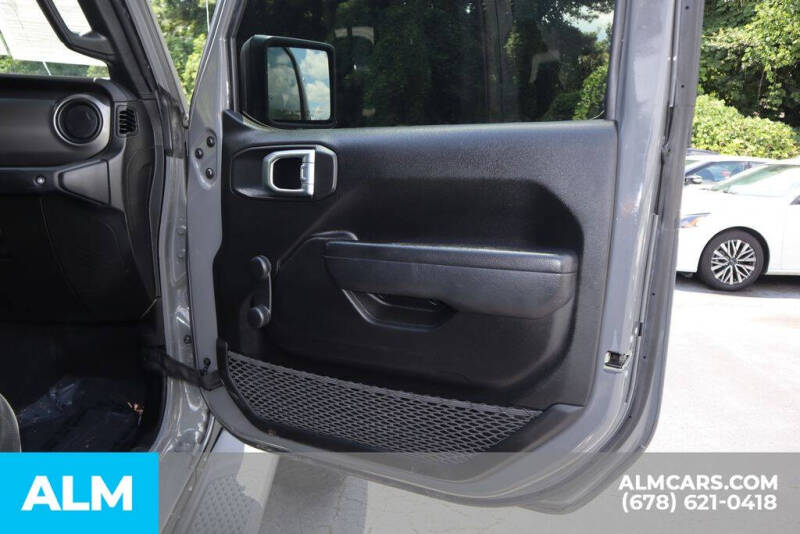 2023 Jeep Gladiator Sport