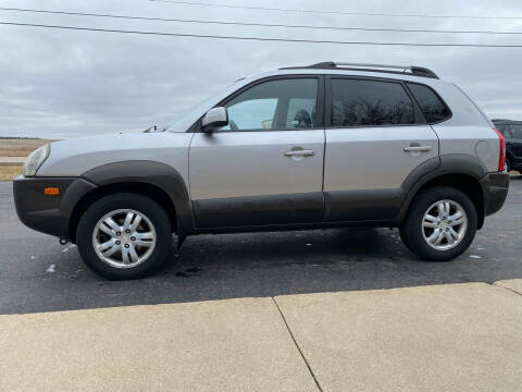 2006 Hyundai Tucson for sale at McClain Auto Mall in Rochelle IL