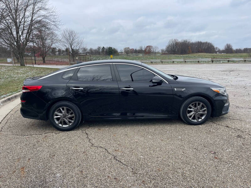 2019 Kia Optima LX photo 7