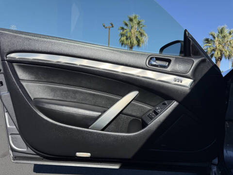 2013 Infiniti G37 Coupe x