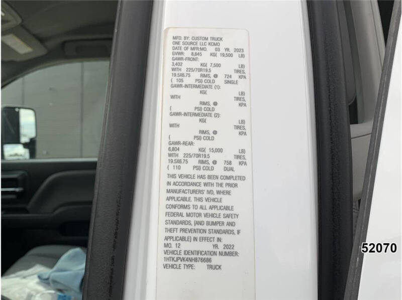 2022 Chevrolet Silverado 5500HD