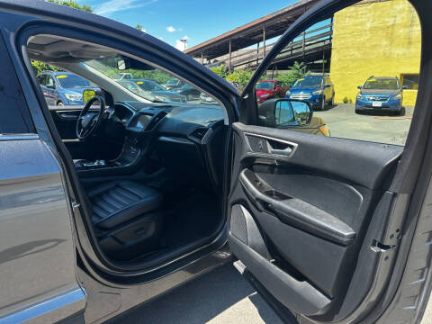 2020 Ford Edge SEL