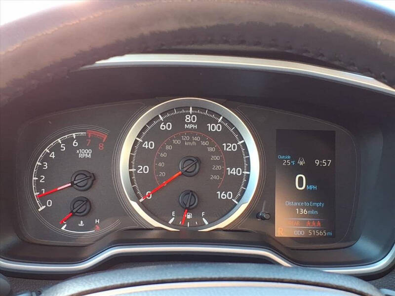 2020 Toyota Corolla Hatchback SE