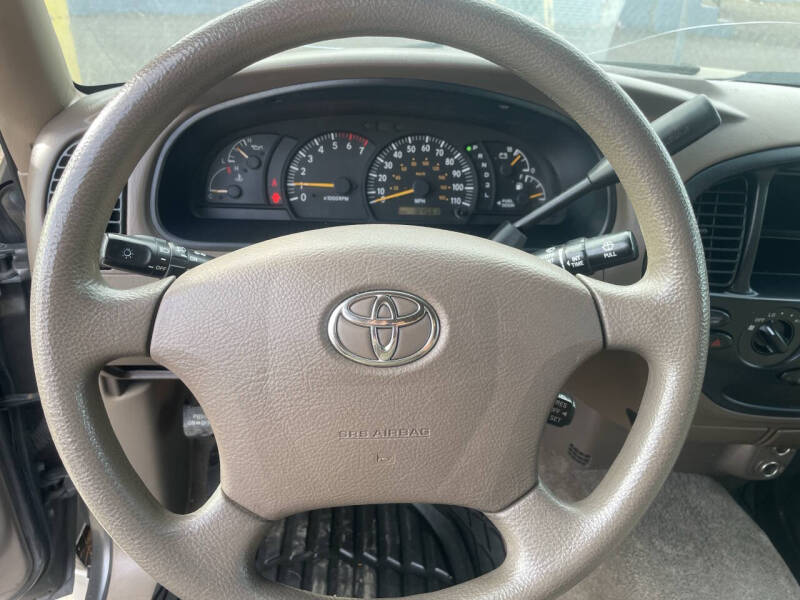 2004 Toyota Tundra SR5