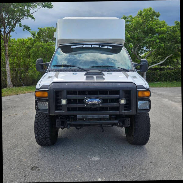 2008 Ford E-Series E-350 SD