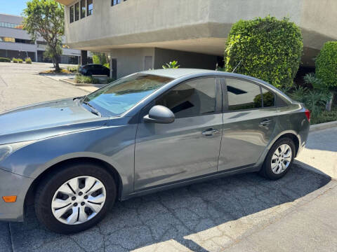 2013 Chevrolet Cruze LS Auto