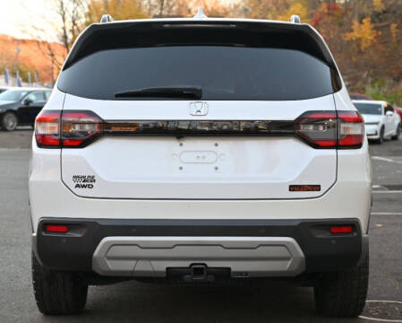 2025 Honda Pilot TrailSport