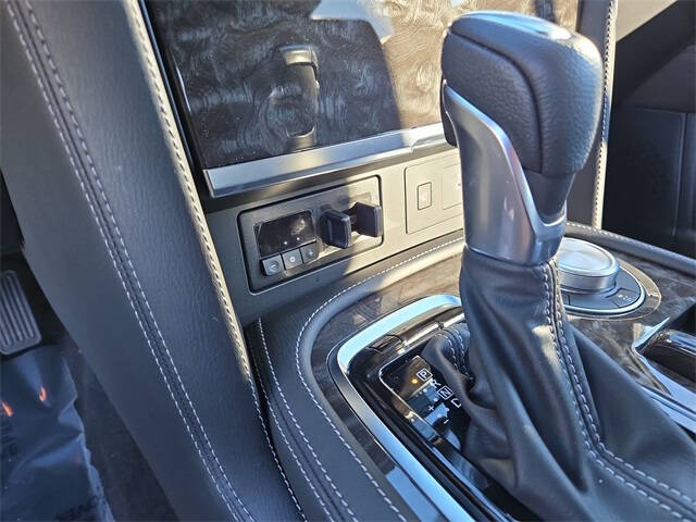 2024 Nissan Armada Platinum