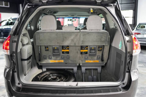 2013 Toyota Sienna