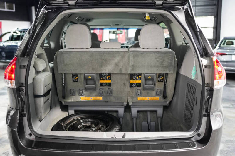 2013 Toyota Sienna