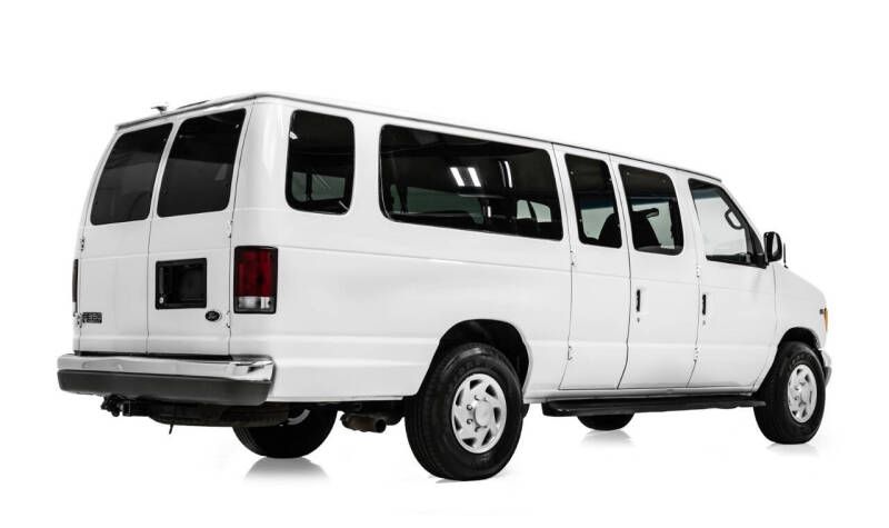 2001 Ford E-Series E-350 SD XLT