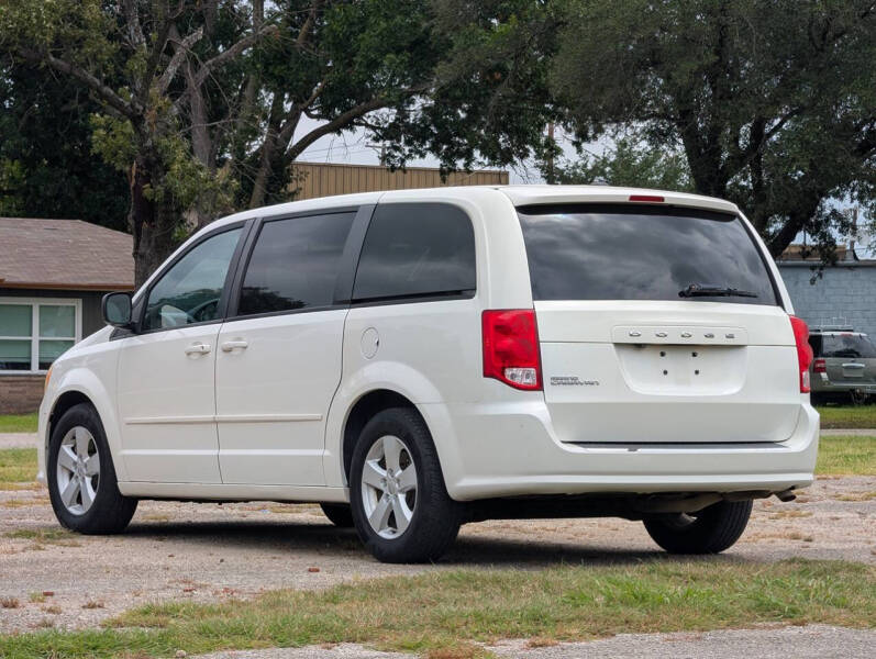 2013 Dodge Grand Caravan SE