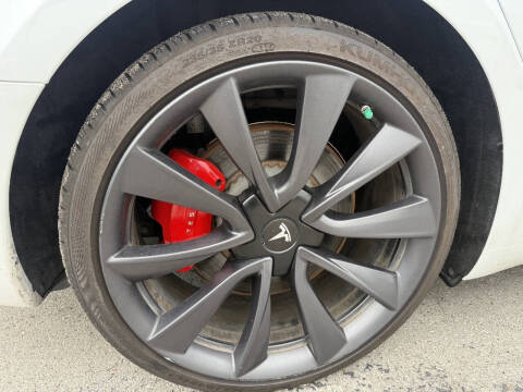 2020 Tesla Model 3 Performance