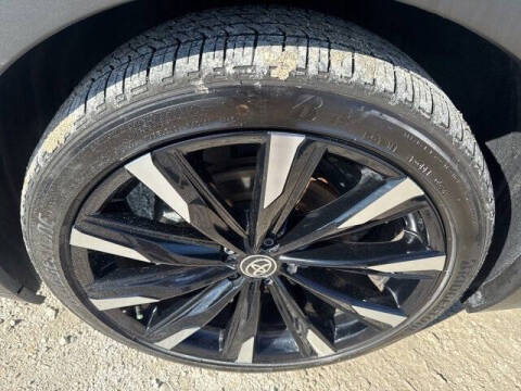 2024 Toyota Crown Platinum