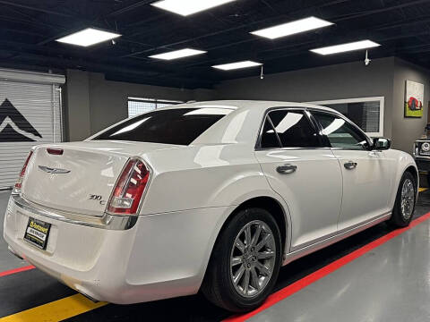 2013 Chrysler 300 C