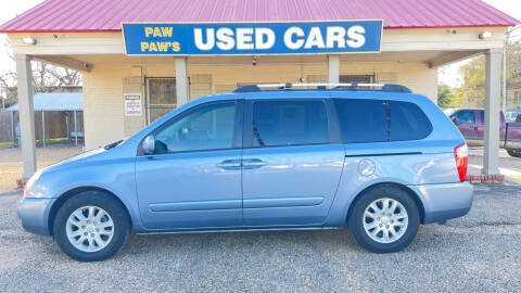 2008 Kia Sedona for sale at Paw Paw's Used Cars in Alexandria LA