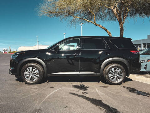 2025 Nissan Pathfinder S