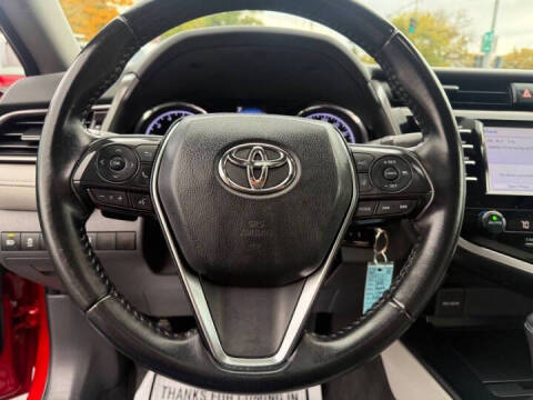 2019 Toyota Camry SE